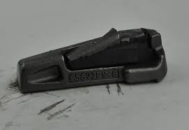 Sort gravemaskinbøttetann 85SV2 Pin 85SV2PN-C